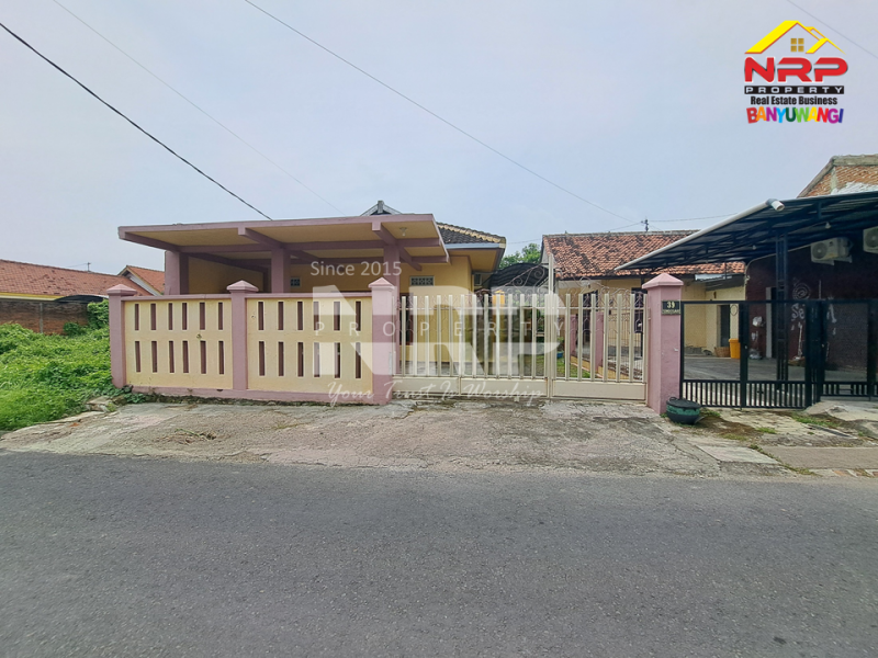 DIJUAL RUMAH LUAS TAMANBARU, BANYUWANGI KOTA DIJUAL RUMAH LUAS TAMANBARU, BANYUWANGI KOTA DIJUAL RUMAH &ndash; TAMANBARU, BANYUWANGI ????
Hunian nyaman di kawasan strategis kota Banyuwangi.
Lingkungan tenang, aman, dan bebas banjir.
Akses mudah NRP BANYUWANGI