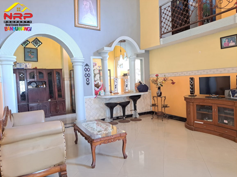 Dijual Rumah Megah 2 Lantai di Tepi Jl. Gajah Mada - Banyuwangi Dijual Rumah Megah 2 Lantai di Tepi Jl. Gajah Mada - Banyuwangi Dijual Rumah Megah 2 Lantai di Tepi Jl. Gajah Mada - Banyuwangi
Lokasi sangat strategis, terletak di pusat kota dan dekat dengan berbagai Fasilitas NRP BANYUWANGI