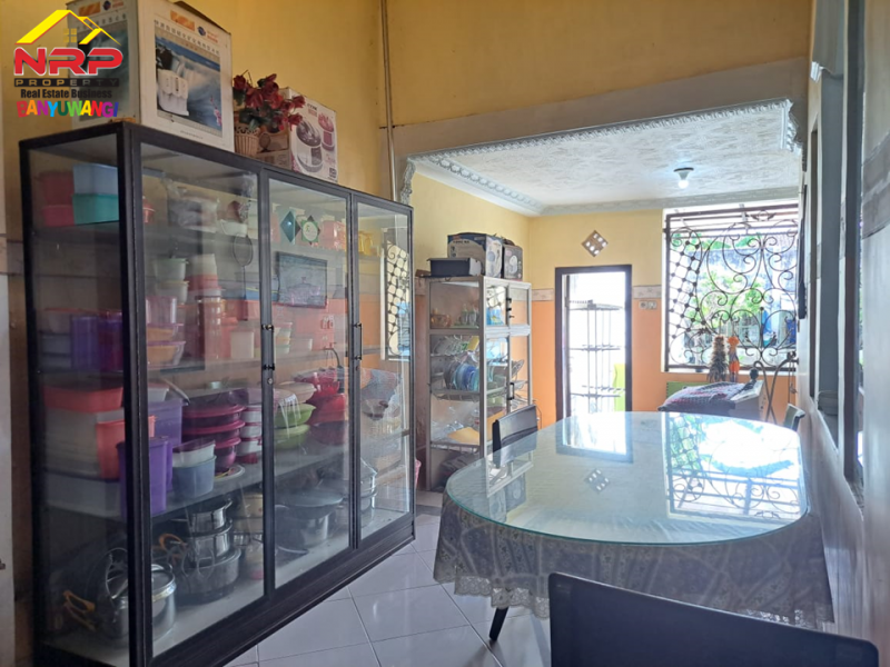 Dijual Rumah Megah 2 Lantai di Tepi Jl. Gajah Mada - Banyuwangi Dijual Rumah Megah 2 Lantai di Tepi Jl. Gajah Mada - Banyuwangi Dijual Rumah Megah 2 Lantai di Tepi Jl. Gajah Mada - Banyuwangi
Lokasi sangat strategis, terletak di pusat kota dan dekat dengan berbagai Fasilitas NRP BANYUWANGI