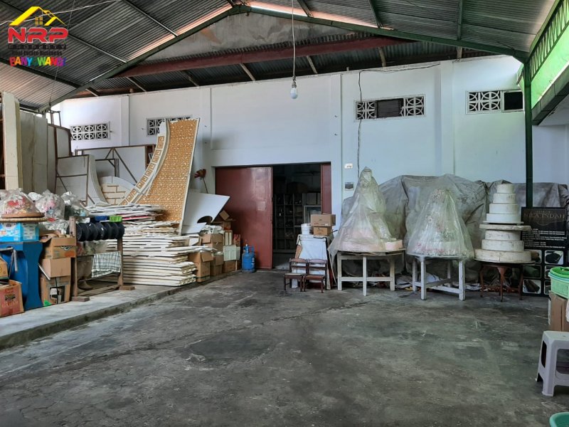 Dijual Rumah Megah siap Huni di Jl. Ikan Gurami, Karangrejo - Banyuwangi Dijual Rumah Megah siap Huni di Jl. Ikan Gurami, Karangrejo - Banyuwangi Dijual Rumah Megah siap Huni di Jl. Ikan Gurami, Karangrejo - Banyuwangi
Hunian strategis di Kota Banyuwangi sangat cocok untuk Hunian dan Usaha Home NRP BANYUWANGI