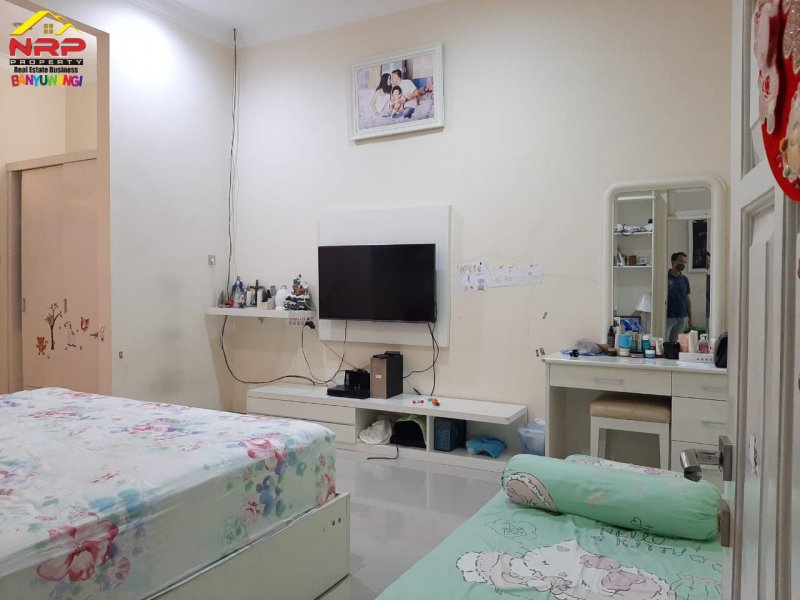 Dijual Rumah Megah siap Huni di Jl. Ikan Gurami, Karangrejo - Banyuwangi Dijual Rumah Megah siap Huni di Jl. Ikan Gurami, Karangrejo - Banyuwangi Dijual Rumah Megah siap Huni di Jl. Ikan Gurami, Karangrejo - Banyuwangi
Hunian strategis di Kota Banyuwangi sangat cocok untuk Hunian dan Usaha Home NRP BANYUWANGI