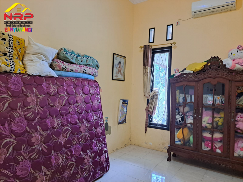 Dijual Rumah Mewah Hook Siap Huni 300 Meter dari Jl. Letkol Istiqlal - Banyuwangi  Dijual Rumah Mewah Hook Siap Huni 300 Meter dari Jl. Letkol Istiqlal - Banyuwangi  Dijual Rumah Mewah Hook Siap Huni 300 Meter dari Jl. Letkol Istiqlal - Banyuwangi
Berada di Lingkungan RSUD Blambangan, RS. Yasmin dan STIKES NRP BANYUWANGI