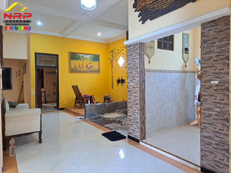 Dijual Rumah Mewah Hook Siap Huni 300 Meter dari Jl. Letkol Istiqlal - Banyuwangi  Dijual Rumah Mewah Hook Siap Huni 300 Meter dari Jl. Letkol Istiqlal - Banyuwangi  Dijual Rumah Mewah Hook Siap Huni 300 Meter dari Jl. Letkol Istiqlal - Banyuwangi
Berada di Lingkungan RSUD Blambangan, RS. Yasmin dan STIKES NRP BANYUWANGI