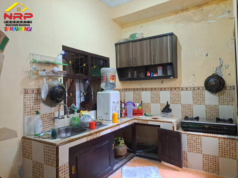 Dijual Rumah Mewah Hook Siap Huni 300 Meter dari Jl. Letkol Istiqlal - Banyuwangi  Dijual Rumah Mewah Hook Siap Huni 300 Meter dari Jl. Letkol Istiqlal - Banyuwangi  Dijual Rumah Mewah Hook Siap Huni 300 Meter dari Jl. Letkol Istiqlal - Banyuwangi
Berada di Lingkungan RSUD Blambangan, RS. Yasmin dan STIKES NRP BANYUWANGI