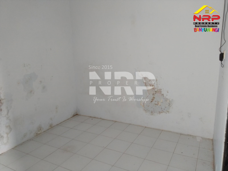 Dijual Rumah Minimal siap huni kawasan Perumahan di Kalipuro - Banyuwangi  Jual rumah banyuwangi kota 200 jutaan  Dijual Rumah Minimal siap huni kawasan Perumahan di Kalipuro - Banyuwangi&nbsp;
Lokasi strategis dekat dengan fasilitas pendidikan&nbsp;
Lingkungan asri, NRP BANYUWANGI
