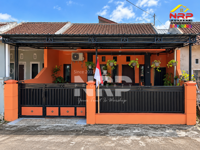 Dijual Rumah Minimalis 1,5 Lantai di Bulusan - Banyuwangi.  Dijual Rumah Minimalis 1,5 Lantai di Bulusan - Banyuwangi.  Dijual Rumah Minimalis 1,5 Lantai di Bulusan - Banyuwangi.&nbsp;
Berada dikawasan perumahan padat penduduk, Tidak jauh dari kota hanya 15 menitan&nbsp;
Dekat NRP BANYUWANGI
