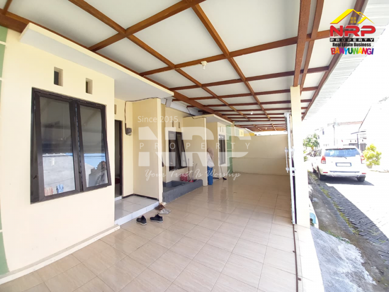 DIJUAL Rumah Minimalis 2 Kavling di Kebalenan- Banyuwangi  DIJUAL Rumah Minimalis 2 Kavling di Kebalenan- Banyuwangi  DIJUAL Rumah Minimalis 2 Kavling di Kebalenan- Banyuwangi&nbsp;
Hunian berada di kawasan perumahan, Lingkungan Asri, nyaman dan aman.&nbsp;

LT/LB : 120/100 NRP BANYUWANGI