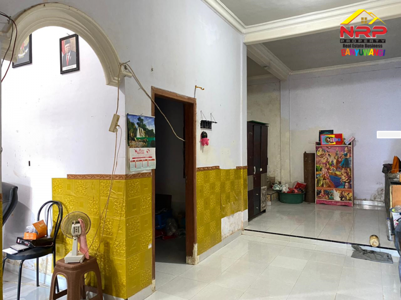 Dijual Rumah Minimalis 2 Lantai di Genteng Banyuwangi  Dijual Rumah Minimalis 2 Lantai di Genteng Banyuwangi  Dijual Rumah Minimalis 2 Lantai di Genteng Banyuwangi&nbsp;
250 Meter dari Jl. Raya Kembiritan Genteng, Cocok untuk hunian milenial. One Get Sistem dengan NRP BANYUWANGI