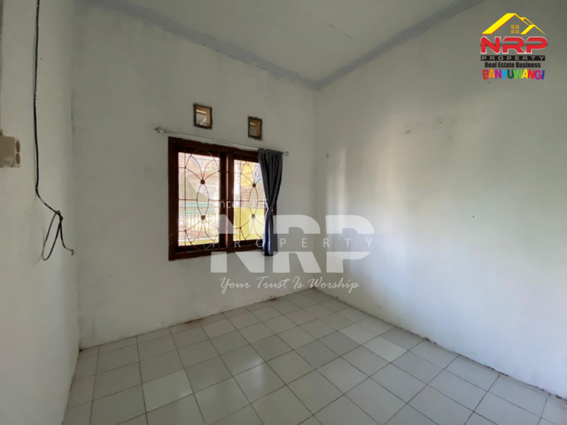 Dijual Rumah Minimalis 200 Jutaan di Kebalenan - Banyuwangi  Dijual Rumah Minimalis 200 Jutaan di Kebalenan - Banyuwangi  Dijual Rumah Minimalis 200 Jutaan di Kebalenan - Banyuwangi&nbsp;
Hunian yang berasda di kawasan perumahan, Lingkungan Asri, nyaman dan aman.&nbsp;

LT/LB : NRP BANYUWANGI