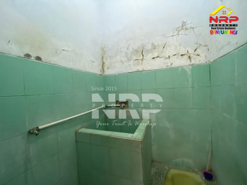 Dijual Rumah Minimalis 200 Jutaan di Kebalenan - Banyuwangi  Dijual Rumah Minimalis 200 Jutaan di Kebalenan - Banyuwangi  Dijual Rumah Minimalis 200 Jutaan di Kebalenan - Banyuwangi&nbsp;
Hunian yang berasda di kawasan perumahan, Lingkungan Asri, nyaman dan aman.&nbsp;

LT/LB : NRP BANYUWANGI