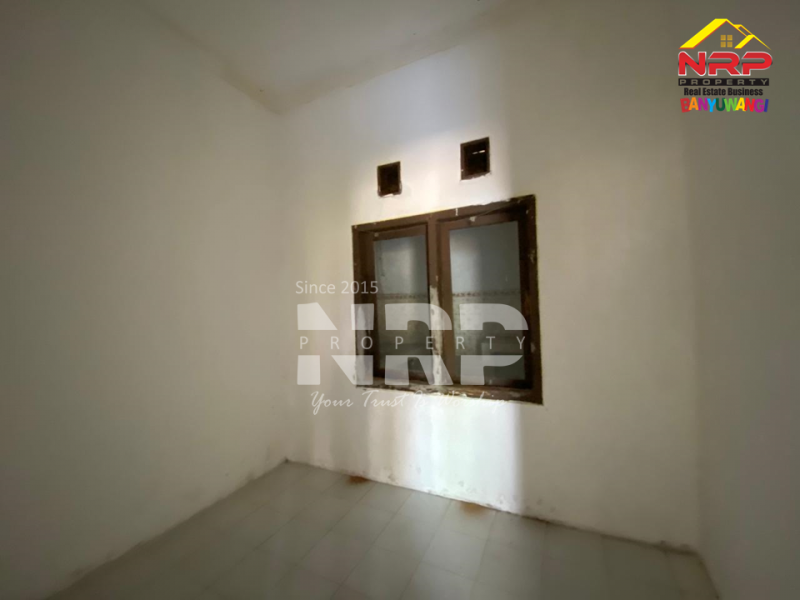Dijual Rumah Minimalis 200 Jutaan di Kebalenan - Banyuwangi  Dijual Rumah Minimalis 200 Jutaan di Kebalenan - Banyuwangi  Dijual Rumah Minimalis 200 Jutaan di Kebalenan - Banyuwangi&nbsp;
Hunian yang berasda di kawasan perumahan, Lingkungan Asri, nyaman dan aman.&nbsp;

LT/LB : NRP BANYUWANGI