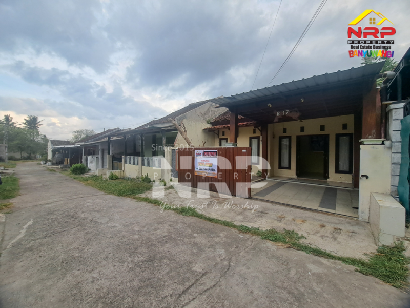 Dijual Rumah Minimalis 200 jutaan di Klatak - Banyuwangi  Dijual Rumah Minimalis 200 jutaan di Klatak - Banyuwangi  Dijual Rumah Minimalis 200 jutaan di Klatak - Banyuwangi&nbsp;
Terletak di Lingkungan Hotel ( Mahkota Plengkung, Mirah Hotel, Berlian Abadi, Permata Indah NRP BANYUWANGI
