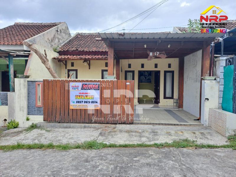 Dijual Rumah Minimalis 200 jutaan di Klatak - Banyuwangi  Dijual Rumah Minimalis 200 jutaan di Klatak - Banyuwangi  Dijual Rumah Minimalis 200 jutaan di Klatak - Banyuwangi&nbsp;
Terletak di Lingkungan Hotel ( Mahkota Plengkung, Mirah Hotel, Berlian Abadi, Permata Indah NRP BANYUWANGI