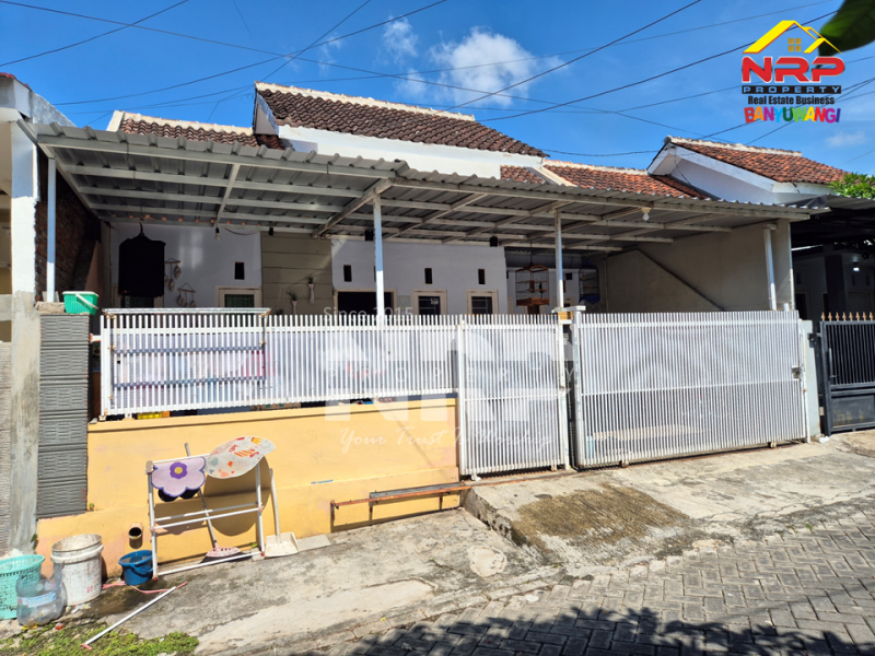 Dijual Rumah Minimalis 200 Jutaan di Rogojampi - Banyuwangi  Dijual Rumah Minimalis 200 Jutaan di Rogojampi - Banyuwangi  Dijual Rumah Minimalis 200 Jutaan di Rogojampi - Banyuwangi&nbsp;
Hunian Strategis dekat dengan fasilitas perbelanjaan dan pasar rogojampi

Luas Tanah : 72 NRP BANYUWANGI