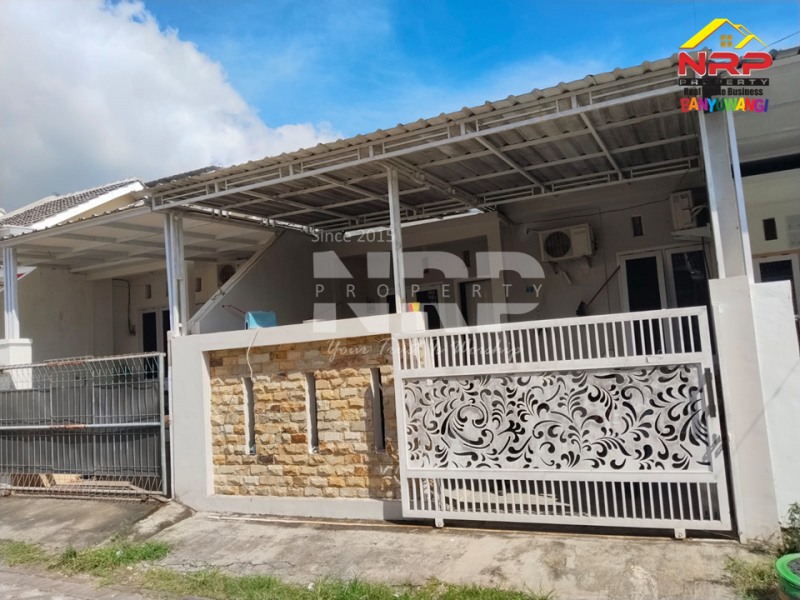 Dijual Rumah Minimalis Cantik Siap Huni di Perum Rizki Harmoni - Banyuwangi  Dijual rumah 200 jutaan di Giri Banyuwangi  Dijual Rumah Minimalis Cantik Siap Huni di Perum Rizki Harmoni - Banyuwangi&nbsp;
Lokasi Sangat Strategis Terletak di 0 Jalan Utama Raden Wijaya - NRP BANYUWANGI