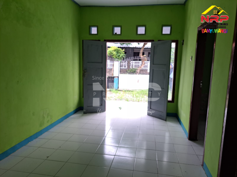 Dijual Rumah Minimalis di Belakang SMAN 1 BANYUWANGI  Dijual Rumah Minimalis di Belakang SMAN 1 BANYUWANGI  Dijual Rumah Minimalis di Belakang SMAN 1 BANYUWANGI&nbsp;
Lokasi Padat Penduduk, Cocok untuk rumah tempat tinggal.&nbsp;
Dekat Fasilitas Pendidikan, NRP BANYUWANGI