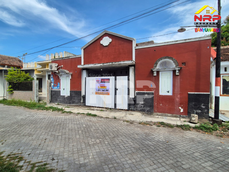 Dijual Rumah Minimalis di Belakang SMAN 1 BANYUWANGI  Dijual Rumah Minimalis di Belakang SMAN 1 BANYUWANGI  Dijual Rumah Minimalis di Belakang SMAN 1 BANYUWANGI&nbsp;
Lokasi Padat Penduduk, Cocok untuk rumah tempat tinggal.&nbsp;
Dekat Fasilitas Pendidikan, NRP BANYUWANGI