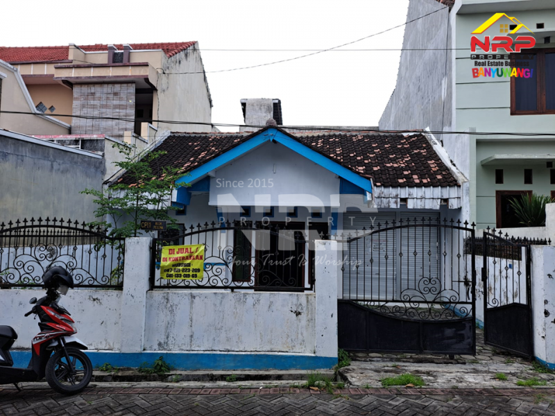 Dijual Rumah Minimalis di Belakang SMAN 1 BANYUWANGI Dijual Rumah Minimalis di Belakang SMAN 1 BANYUWANGI Dijual Rumah Minimalis di Belakang SMAN 1 BANYUWANGI&nbsp;
Lokasi Padat Penduduk, Cocok untuk rumah tempat tinggal.&nbsp;
Dekat Fasilitas Pendidikan, NRP BANYUWANGI