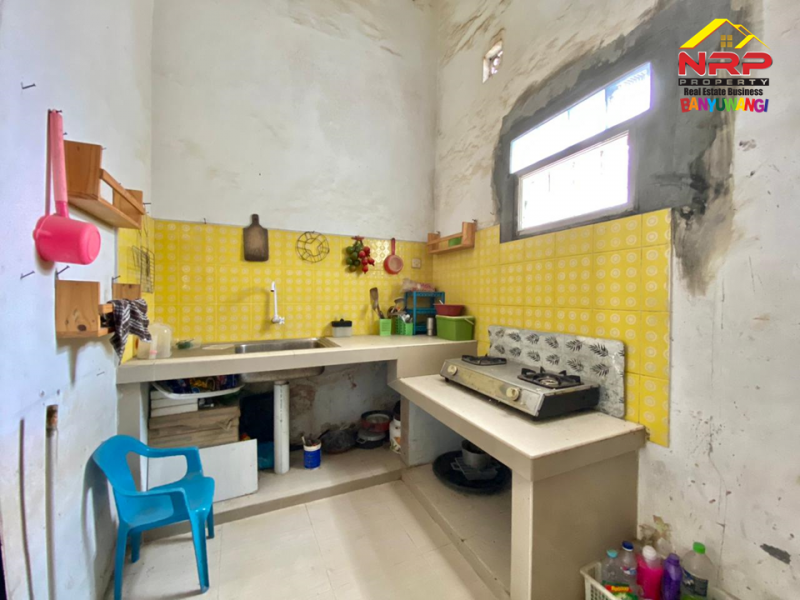 Dijual rumah minimalis di Genteng, Banyuwangi.  Dijual rumah minimalis di Gambiran - Genteng, Banyuwangi.  Dijual rumah minimalis di Gambiran- Genteng, Banyuwangi.&nbsp;

cocok untuk hunian keluarga yang mengutamakan kenyamanan dan lokasi strategis.&nbsp;
Desain NRP BANYUWANGI
