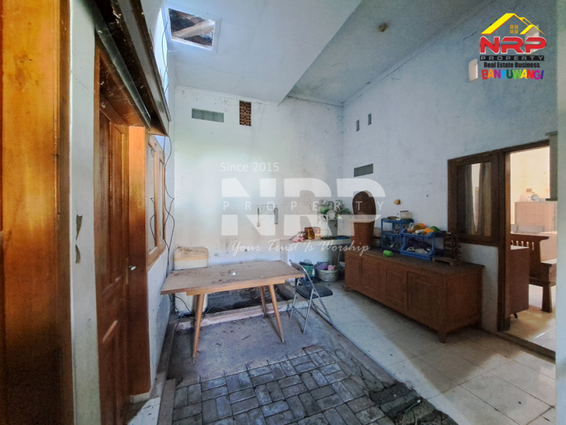 Dijual Rumah Minimalis di Jl. Mendut - Banyuwangi  Dijual Rumah Minimalis di Jl. Mendut - Banyuwangi  Dijual Rumah Minimalis di Jl. Mendut - Banyuwangi&nbsp;
Hunian Nyaman di Pusat Kota Banyuwangi.
Lokasi Sangat Strategis, dekat Kawasan Bisnis, Kantor NRP BANYUWANGI