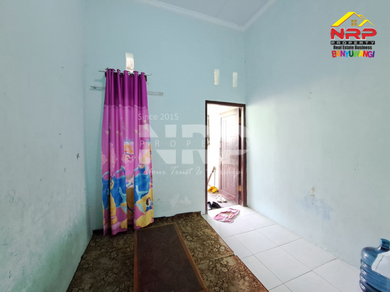 Dijual Rumah Minimalis di Jl. Mendut, Tamanbaru - Banyuwangi  Dijual Rumah Minimalis di Jl. Mendut - Banyuwangi  Dijual Rumah Minimalis di Jl. Mendut - Banyuwangi&nbsp;
Hunian Nyaman di Pusat Kota Banyuwangi.
Lokasi Sangat Strategis, dekat Kawasan Bisnis, Kantor NRP BANYUWANGI
