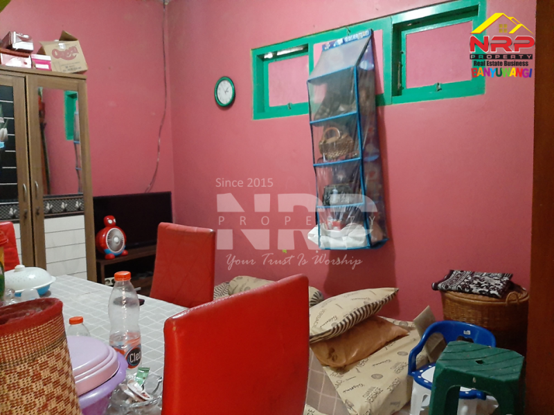 Dijual Rumah Minimalis di Kampung Melayu - Banyuwangi  Dijual Rumah Minimalis di Kampung Melayu - Banyuwangi  Dijual Rumah Minimalis di Kampung Melayu - Banyuwangi&nbsp;
Kawasan Perkampungan, Dekat dengan Pasar dan Taman Blambangan Banyuwangi&nbsp;

Luas Tanah : 82 NRP BANYUWANGI
