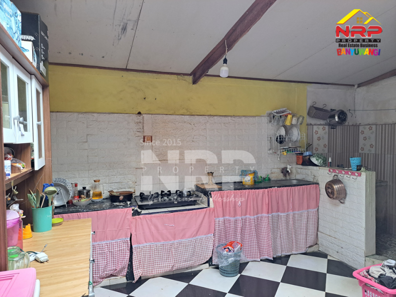 Dijual Rumah Minimalis di Kawasan Perumahan Elit Klatak - Banyuwangi  Dijual Rumah 300 Jutaan di Klatak Banyuwangi  Dijual Rumah Minimalis di Kawasan Perumahan Elit Klatak - Banyuwangi&nbsp;
One get sistem dengan Security. Dekat dengan Kawasan Hotel dan Resto NRP BANYUWANGI