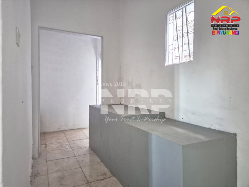 Dijual Rumah Minimalis di Kedayunan, Kabat - Banyuwangi Dijual Rumah Minimalis di Kedayunan, Kabat - Banyuwangi Dijual Rumah Minimalis di Kedayunan, Kabat - Banyuwangi
Dekat dengan RTH Kedayunan, Dekat hotel-hotel ternama Banyuwangi&nbsp;

Luas Tanah : 127 M2
Luas NRP BANYUWANGI