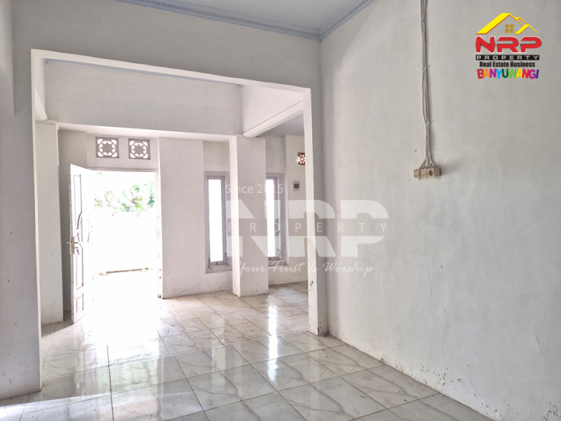 Dijual Rumah Minimalis di Kedayunan, Kabat - Banyuwangi Dijual Rumah Minimalis di Kedayunan, Kabat - Banyuwangi Dijual Rumah Minimalis di Kedayunan, Kabat - Banyuwangi
Dekat dengan RTH Kedayunan, Dekat hotel-hotel ternama Banyuwangi&nbsp;

Luas Tanah : 127 M2
Luas NRP BANYUWANGI