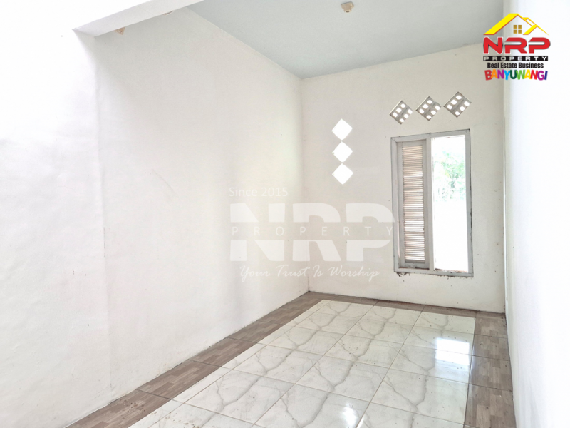 Dijual Rumah Minimalis di Kedayunan, Kabat - Banyuwangi Dijual Rumah Minimalis di Kedayunan, Kabat - Banyuwangi Dijual Rumah Minimalis di Kedayunan, Kabat - Banyuwangi
Dekat dengan RTH Kedayunan, Dekat hotel-hotel ternama Banyuwangi&nbsp;

Luas Tanah : 127 M2
Luas NRP BANYUWANGI