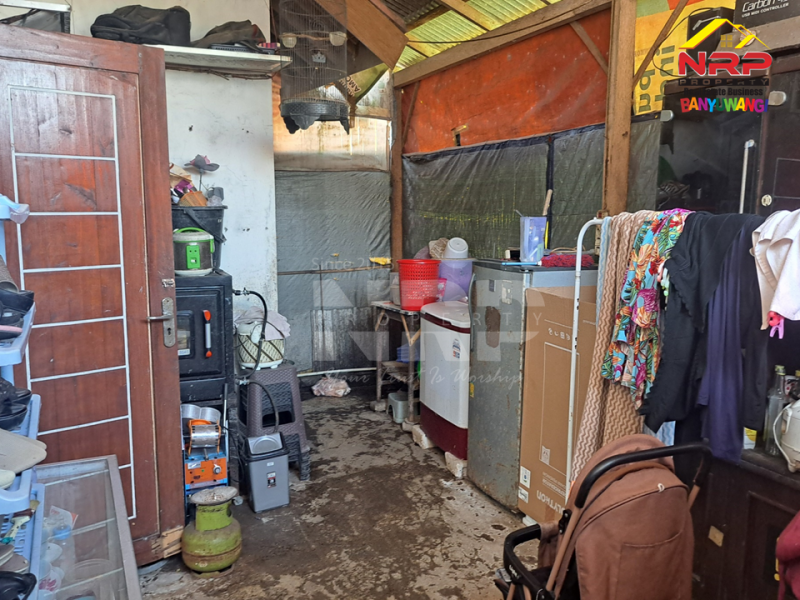 Dijual Rumah Minimalis di Kertosari - Banyuwangi  Dijual rumah di banyuwangi kota  Dijual Rumah Minimalis di Kertosari - Banyuwangi&nbsp;
Dekat Fasilitas Pendidikan, Pebelanjaan, pertokoan dan sentra kuliner,

LT/LB : 120/36 M2 NRP BANYUWANGI