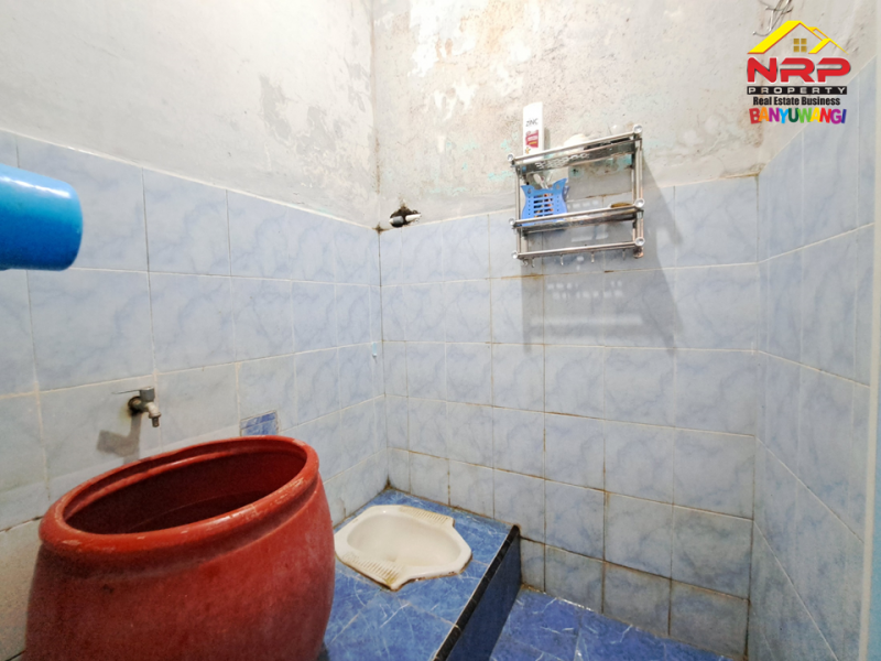 Dijual Rumah Minimalis di Ketapang, Banyuwangi Dijual Rumah Minimalis di Ketapang, Banyuwangi Dijual Rumah Minimalis di Ketapang, Banyuwangi
Lokasi strategis dekat pelabuhan & fasilitas umum.
Desain rapi, lingkungan nyaman one get system, cocok NRP BANYUWANGI