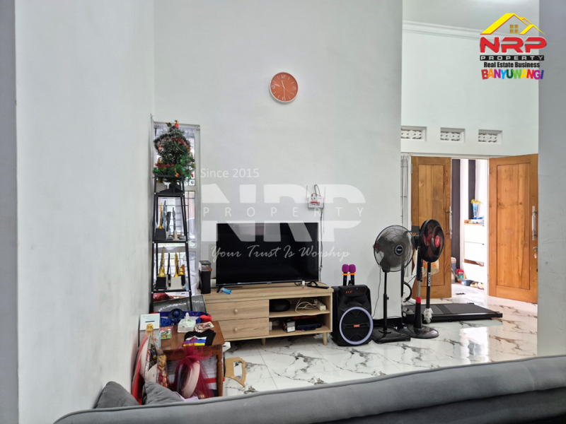 Dijual Rumah Minimalis di Mendut Regency - Banyuwangi   Dijual Rumah Minimalis di Mendut Regency - Banyuwangi   Dijual Rumah Minimalis di Mendut Regency - Banyuwangi&nbsp;&nbsp;
Lingkungan perumahan aman, tenang, dan akses mudah kemana-mana.&nbsp;
Perumahan di pusat NRP BANYUWANGI