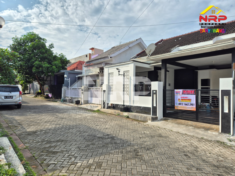 Dijual Rumah Minimalis di Mendut Regency - Banyuwangi   Dijual Rumah Minimalis di Mendut Regency - Banyuwangi   Dijual Rumah Minimalis di Mendut Regency - Banyuwangi&nbsp;&nbsp;
Lingkungan perumahan aman, tenang, dan akses mudah kemana-mana.&nbsp;
Perumahan di pusat NRP BANYUWANGI