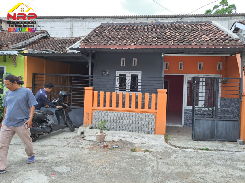 Dijual Rumah Minimalis di Perum. Vila Sukowidi - Banyuwangi  Dijual Rumah Minimalis di Perum. Vila Sukowidi - Banyuwangi  Dijual Rumah Minimalis di Perum. Vila Sukowidi - Banyuwangi&nbsp;
Lingkungan aman dan nyaman. Cocok untuk hunian.&nbsp;

Luas Tanah 72 M2 SHM
Luas Bangunan NRP BANYUWANGI
