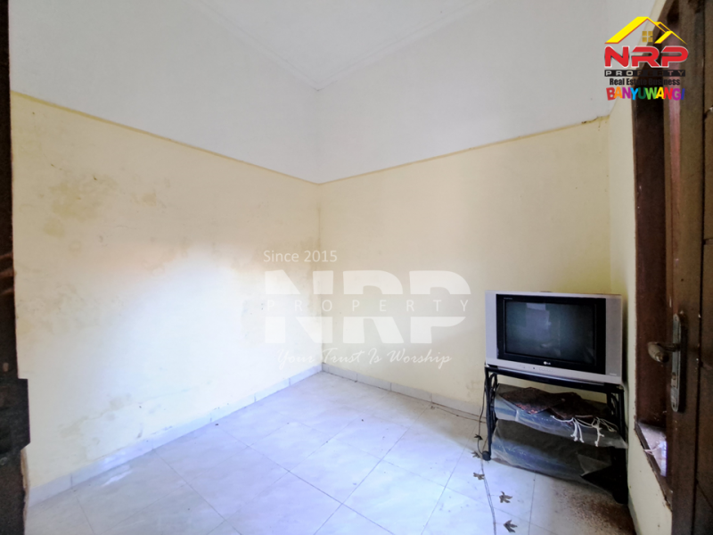 DIJUAL RUMAH MINIMALIS DI TAMANBARU - BANYUWANGI DIJUAL  RUMAH MINIMALIS DI TAMANBARU - BANYUWANGI DIJUAL/DISEWAKAN RUMAH MINIMALIS DI TAMANBARU - BANYUWANGI
Terletak di Kawasan Perumahan dengan keamanan dan fasilitas umum yang lengkap.&nbsp;
Lingkungan NRP BANYUWANGI