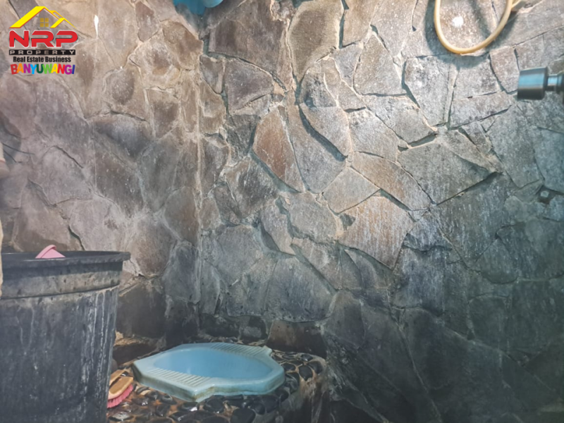 Dijual Rumah Minimalis di Villa Asri Sukowidi - Banyuwangi  Dijual Rumah Minimalis di Villa Asri Sukowidi - Banyuwangi  Dijual Rumah Minimalis di Villa Asri Sukowidi - Banyuwangi&nbsp;
Lingkungan aman dan nyaman. Cocok untuk hunian.&nbsp;

Luas Tanah 92 M2 SHM
Luas Bangunan NRP BANYUWANGI