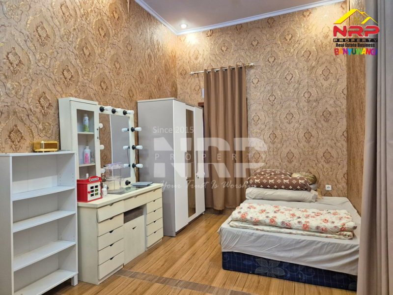 Dijual Rumah Minimalis Full Furniture di Perum. Adimas Rogojampi  Dijual Rumah Minimalis Full Furniture di Perum. Adimas Rogojampi  Dijual Rumah Minimalis Full Furniture di Perum. Adimas Rogojampi&nbsp;
Cocok untuk hunian, Dekat dengan Pusat Pendidikan dan Perbelanjaan NRP BANYUWANGI