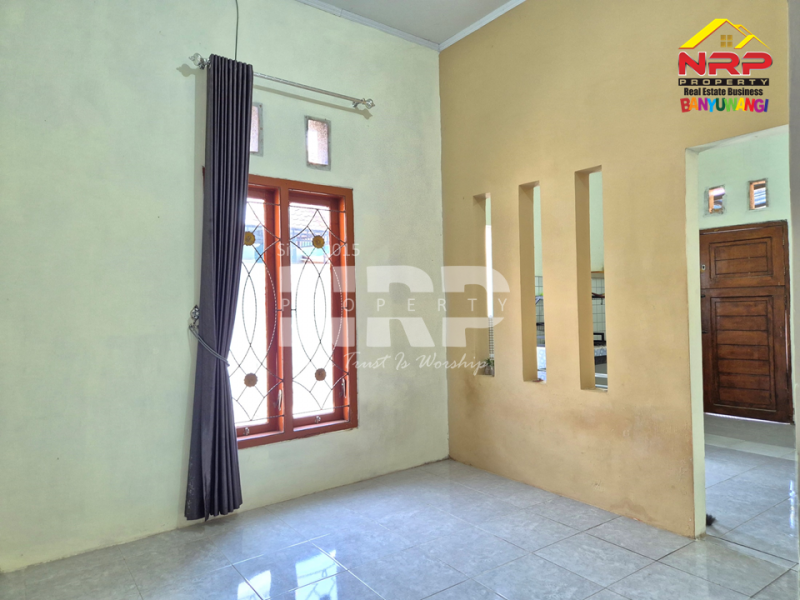 Dijual Rumah Minimalis Hook 200 Jutaan Kawasan Perumahan di Tamanbaru - Banyuwangi Dijual Rumah Minimalis Hook 200 Jutaan Kawasan Perumahan di Tamanbaru - Banyuwangi Dijual Rumah Minimalis Hook 200 Jutaan Kawasan Perumahan di Tamanbaru - Banyuwangi
Lokasi di Pusat Kota Banyuwangi. Belakang Kampus Untag&nbsp;
Sangat Cocok NRP BANYUWANGI