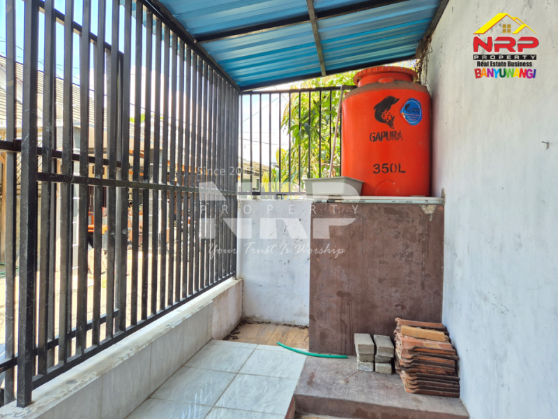 Dijual Rumah Minimalis Hook 200 Jutaan Kawasan Perumahan di Tamanbaru - Banyuwangi Dijual Rumah Minimalis Hook 200 Jutaan Kawasan Perumahan di Tamanbaru - Banyuwangi Dijual Rumah Minimalis Hook 200 Jutaan Kawasan Perumahan di Tamanbaru - Banyuwangi
Lokasi di Pusat Kota Banyuwangi. Belakang Kampus Untag&nbsp;
Sangat Cocok NRP BANYUWANGI