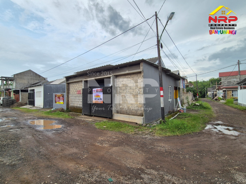 Dijual Rumah Minimalis Hook di Kawasan Perumahan Jajag - Banyuwangi Dijual Rumah Minimalis Hook di Kawasan Perumahan Jajag - Banyuwangi Dijual Rumah Minimalis Hook di Kawasan Perumahan Jajag - Banyuwangi&nbsp;
Perumahan one get system, Akses Jl. Jajag- Bangorejo&nbsp;

LT/LB = 94/94 NRP BANYUWANGI