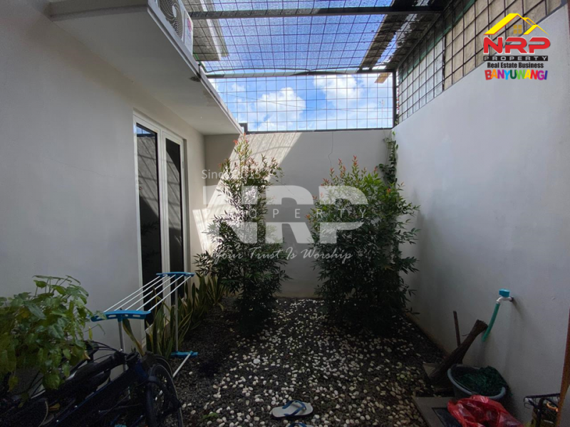 Dijual Rumah Minimalis Modern di Banyuwangi Kota  Dijual Rumah Minimalis Modern di Banyuwangi Kota  Dijual Rumah Minimalis Modern di Banyuwangi Kota&nbsp;
Perumahan strategis berada di Pusat Kota, Dekat dengan fasilitas pendidikan, perbelanjaan dan fasilitas NRP BANYUWANGI