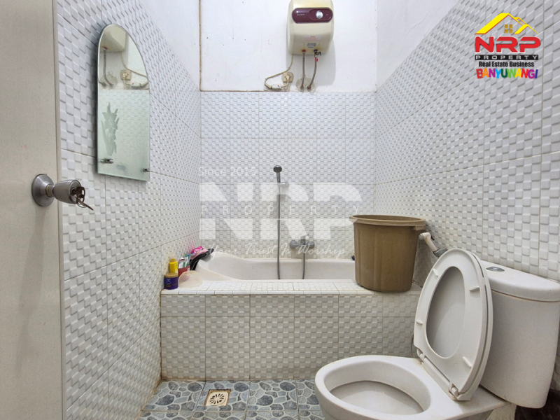 Dijual Rumah Minimalis Murah di Mendut Regency - Banyuwangi   Dijual Rumah Minimalis Murah di Mendut Regency - Banyuwangi   Rumah Minimalis di Mendut Regency - Banyuwangi&nbsp;&nbsp;
Lingkungan perumahan aman, tenang, dan akses mudah kemana-mana.&nbsp;
Perumahan di pusat kota yang NRP BANYUWANGI