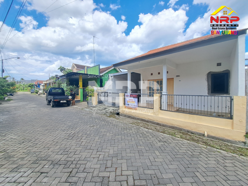 DIJUAL RUMAH MINIMALIS MURAH DI SUKOWIDI, BANYUWANGI DIJUAL RUMAH MINIMALIS MURAH DI SUKOWIDI, BANYUWANGI DIJUAL RUMAH MINIMALIS &ndash; SUKOWIDI, BANYUWANGI
Hunian nyaman, lokasi strategis, dekat pusat kota & fasilitas umum.

Luas Tanah :117 M2&nbsp;
Luas NRP BANYUWANGI