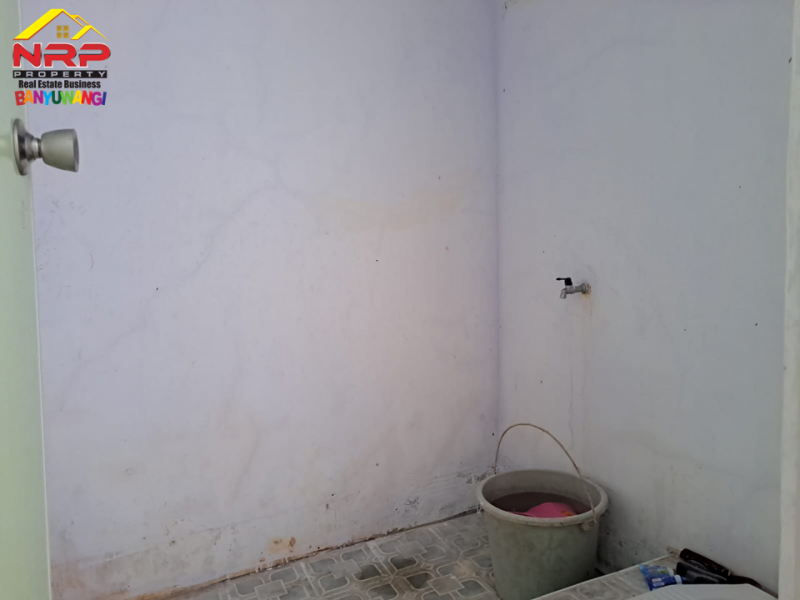 Dijual Rumah  Minimalis OVER KREDIT Siap Huni di Perum Kertosari Land Banyuwangi Dijual Rumah  Minimalis OVER KREDIT Siap Huni di Perum Kertosari Land Banyuwangi Dijual Rumah&nbsp; Minimalis OVER KREDIT Siap Huni di Perum Kertosari Land Banyuwangi
Bangunan Sudah Full Renovasi
Dekat Fasalitas Pendidikan dan Tempat NRP BANYUWANGI