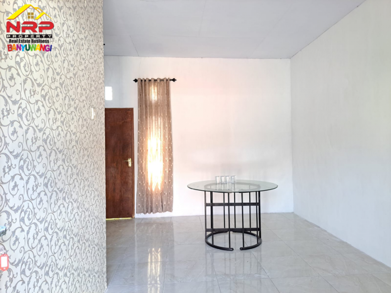 Dijual Rumah  Minimalis OVER KREDIT Siap Huni di Perum Kertosari Land Banyuwangi Dijual Rumah  Minimalis OVER KREDIT Siap Huni di Perum Kertosari Land Banyuwangi Dijual Rumah&nbsp; Minimalis OVER KREDIT Siap Huni di Perum Kertosari Land Banyuwangi
Bangunan Sudah Full Renovasi
Dekat Fasalitas Pendidikan dan Tempat NRP BANYUWANGI