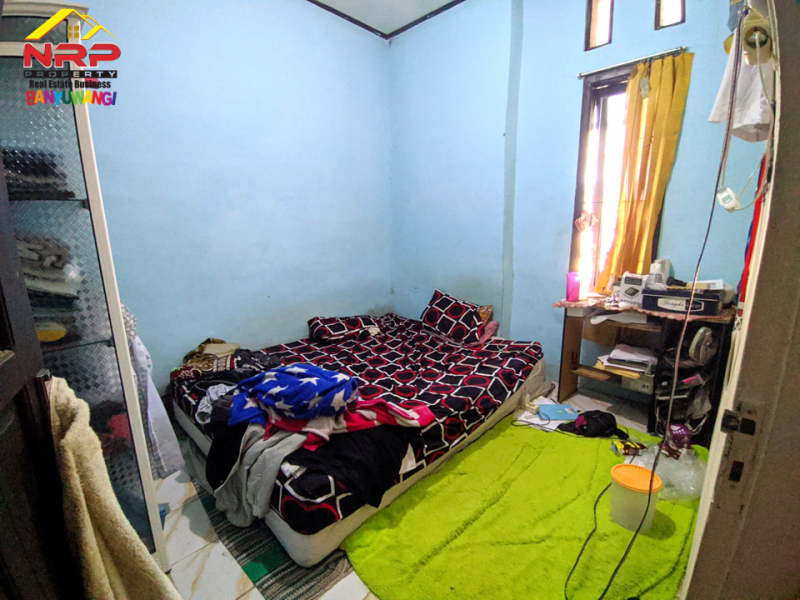Dijual Rumah Minimalis Siap Huni di Belakang Hotel Ilira - Banyuwangi  Dijual Rumah Murah  Siap Huni di Belakang Hotel Ilira - Banyuwangi  Dijual Rumah Minimalis Siap Huni di Belakang Hotel Ilira - Banyuwangi&nbsp;
Akses Jalan Utama dari Jl. YOS SUDARSO&nbsp;
Cocok Untuk Investasi maupun NRP BANYUWANGI