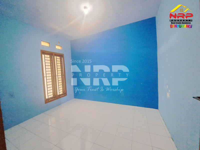 Dijual Rumah Minimalis Siap Huni di Kebalenan - Banyuwangi  Dijual Rumah Minimalis Siap Huni di Kebalenan - Banyuwangi  Dijual Rumah Minimalis Siap Huni di Kebalenan - Banyuwangi&nbsp;
Perumahan Exclusive Pusat Kota dengan Lingkungan Aman dan Nyaman
Keamanan 24 Jam dengan NRP BANYUWANGI