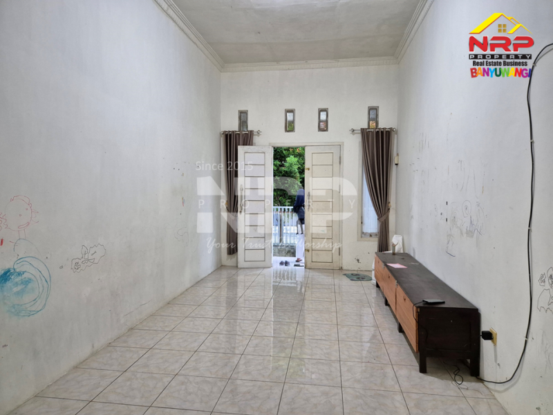 Dijual Rumah Minimalis Siap Huni di Perum. GPI Rogojampi - Banyuwangi Dijual Rumah Minimalis Siap Huni di Perum. GPI Rogojampi - Banyuwangi Dijual Rumah Minimalis Siap Huni di Perum. GPI Rogojampi - Banyuwangi
Hunian Strategis dekat dengan fasilitas perbelanjaan dan pasar rogojampi

Luas Tanah : NRP BANYUWANGI