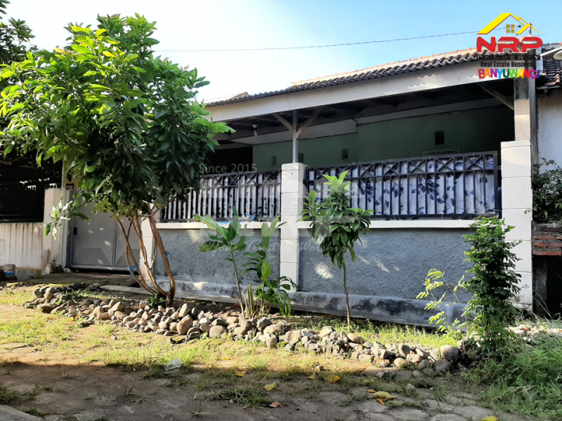 Dijual Rumah Minimalis Siap Huni di Perum. Palm Raya Karangrejo - Banyuwangi  Dijual Rumah Minimalis Siap Huni di Perum. Palm Raya Karangrejo - Banyuwangi  Dijual Rumah Minimalis Siap Huni di Perum. Palm Raya Karangrejo - Banyuwangi&nbsp;
Hunian di Tengah Kota Banyuwangi, Dekat dengan Poltek Masami NRP BANYUWANGI
